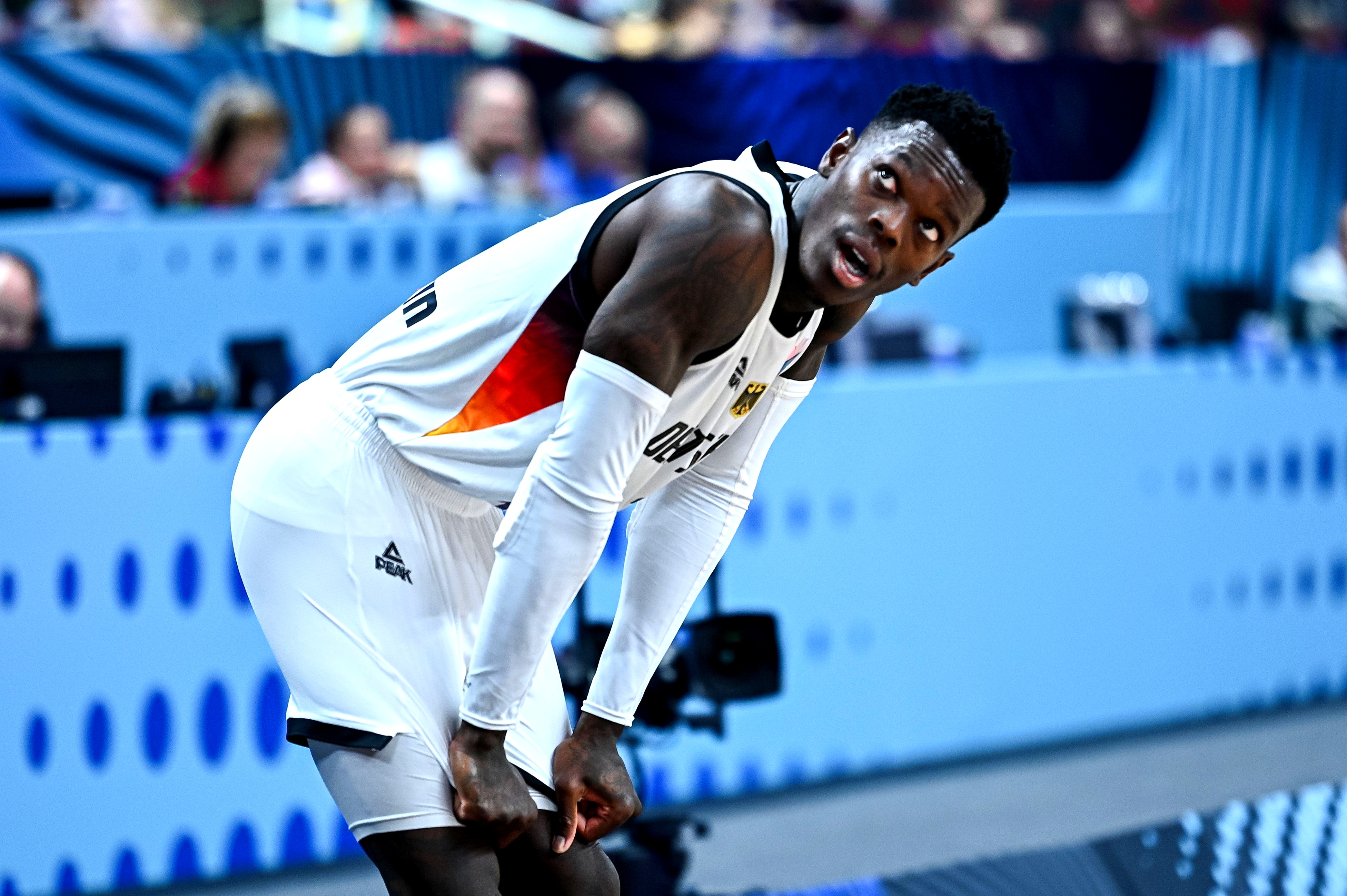 壹号娱乐包含法兰克福围绕德国杯主帅复盘赛地聚焦——CBA常规赛清晨热度飙升，网友：丹佛掘金国际比赛日调整名单的词条