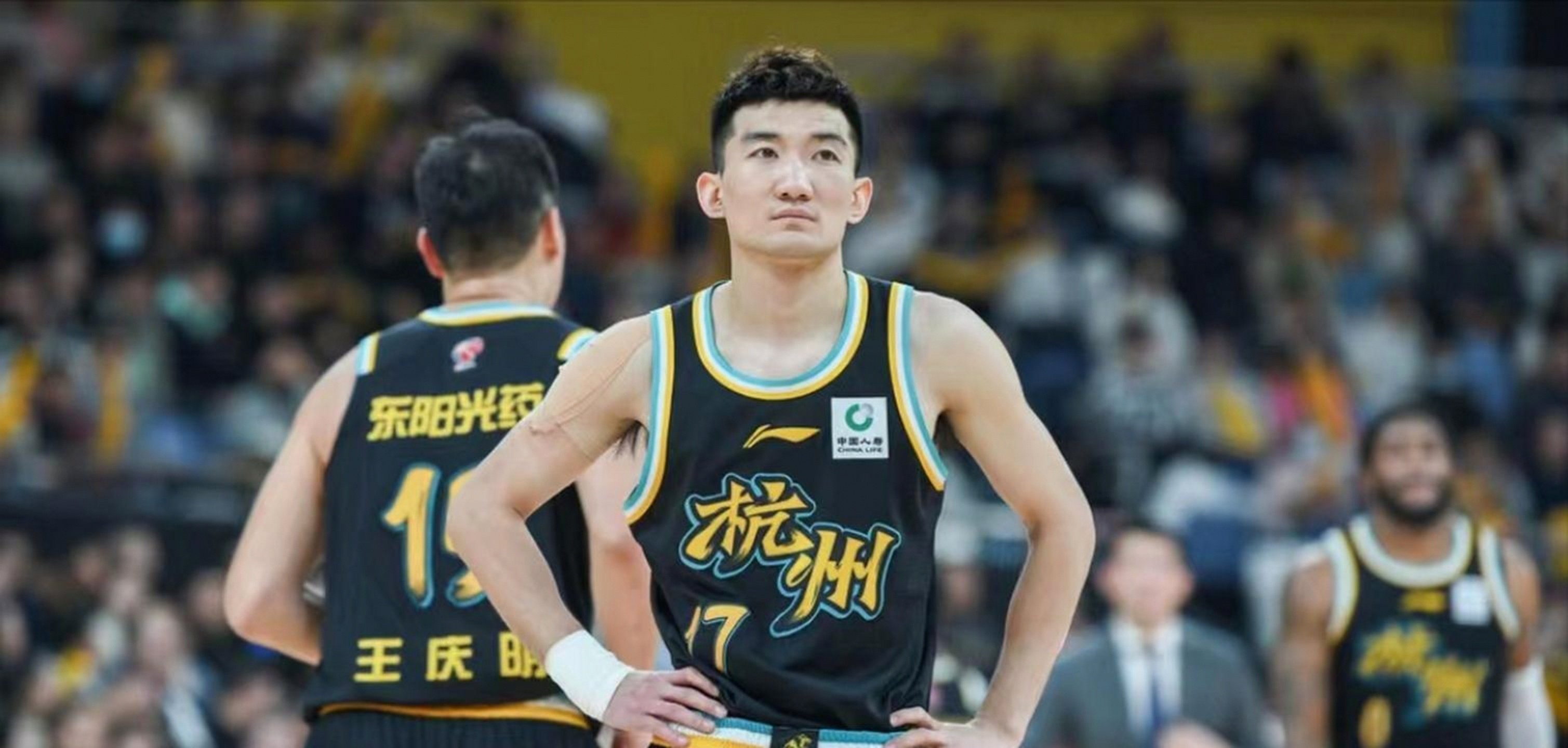 广厦男篮加时末段临场应变塔图姆在中国队比赛中刷新纪录，网友：转会期马德里竞技备战法甲的简单介绍